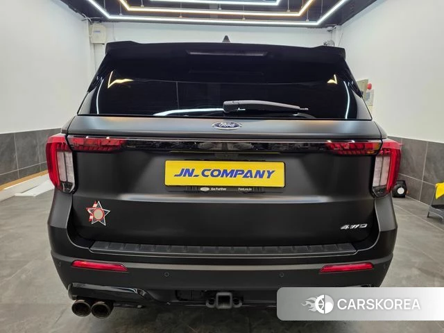 Ford Explorer 6th Generation 2024 Черный из Кореи, фото 2