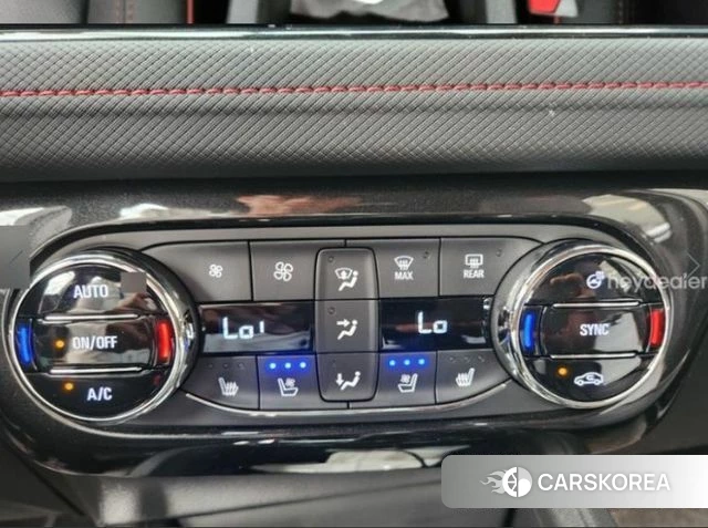 Chevrolet (GM Daewoo) The New Trail Blazer 2024 Серебристо-серый из Кореи, фото 2