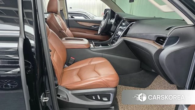 Cadillac Escalade 2018 Черный из Кореи, фото 2