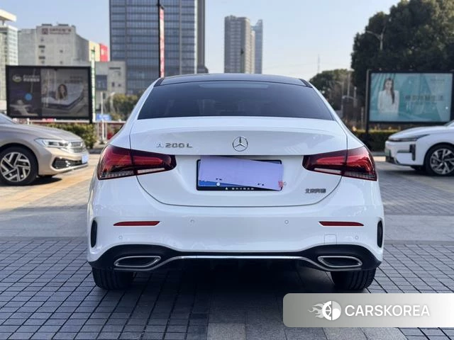 Mercedes-Benz Class A 2021 Белый из Китая, фото 2