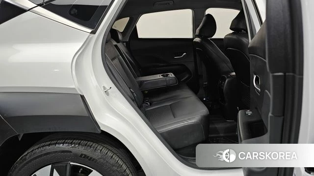 Hyundai Kona Hybrid (SX2) 2024 Белый из Кореи, фото 2