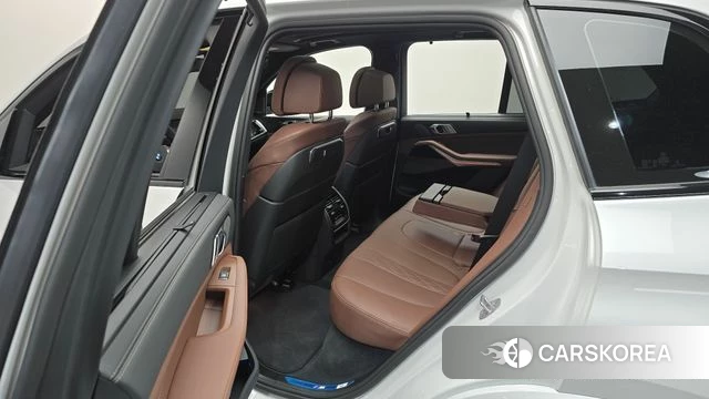 BMW X5 (G05) 2025 Белый из Кореи, фото 2
