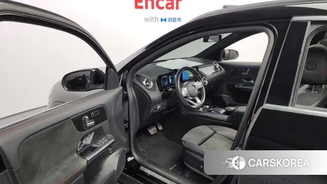 Mercedes-Benz GLA - Class H247 2020 Черный из Кореи, фото 2