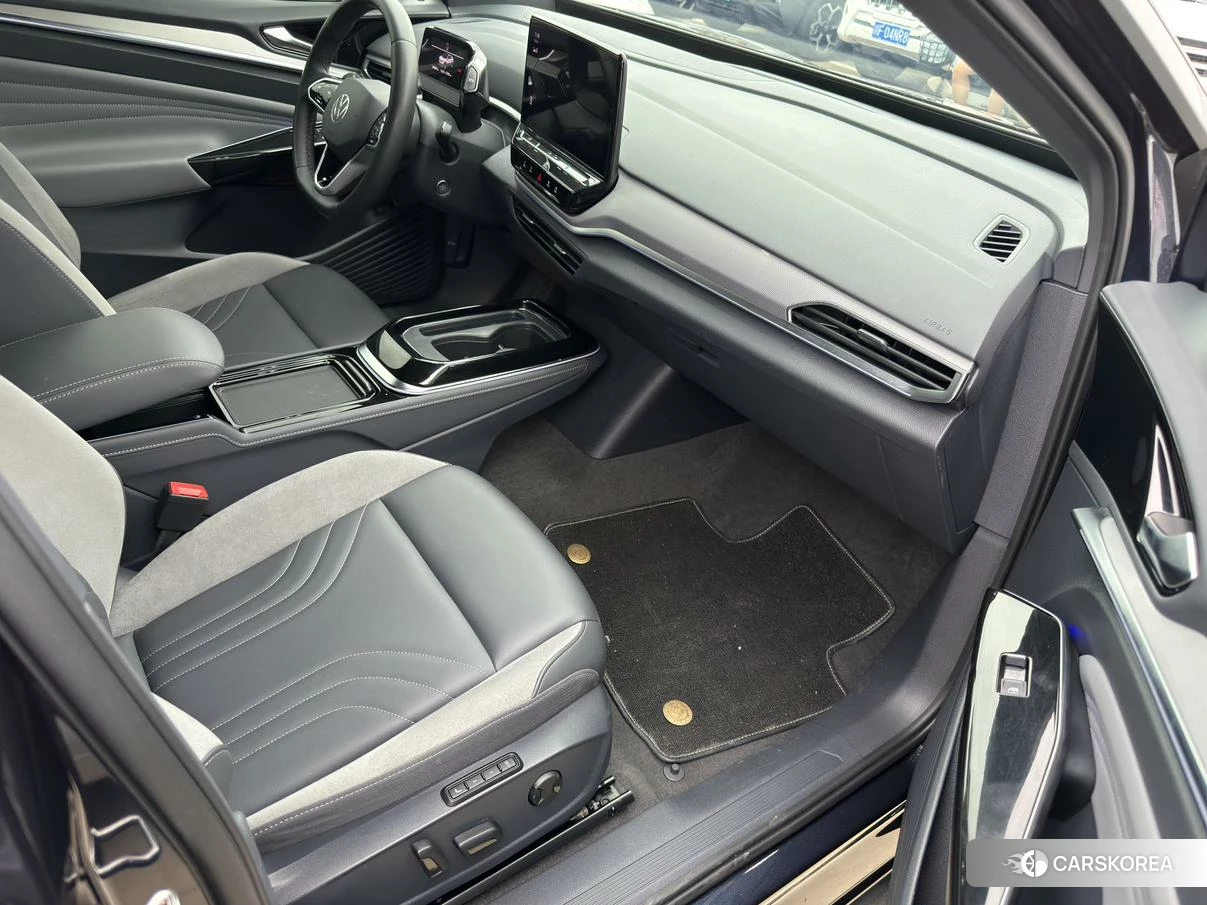 Volkswagen ID.4 CROZZ 2022 Темно-серый из Китая, фото 2
