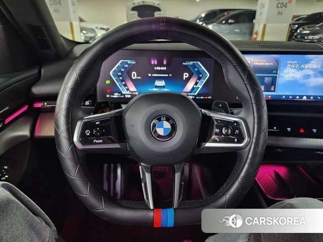 BMW 5 Series (G60) 2024 Белый из Кореи, фото 2