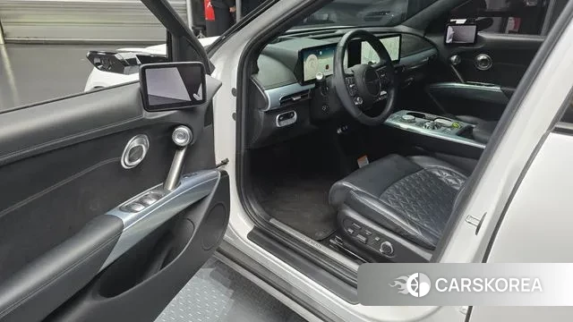 Genesis GV60 2022 Белый из Кореи, фото 2