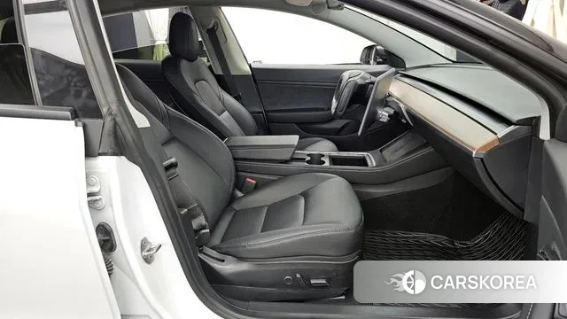 Tesla Model 3 2021 Белый из Кореи, фото 2