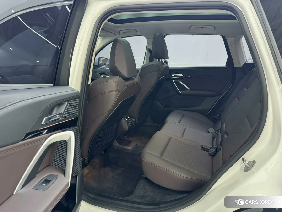 BMW X1 2023 Белый из Китая, фото 2