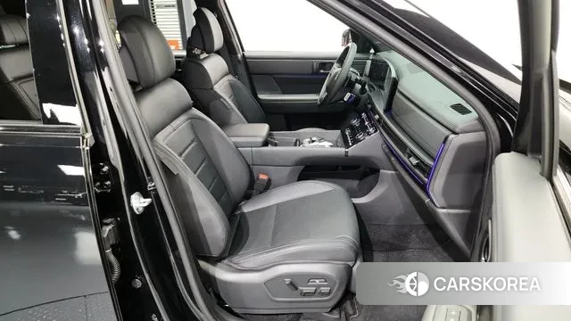 Hyundai Santa Fe (MX5) 2023 Черный из Кореи, фото 2