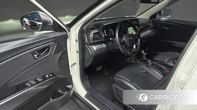 Ssangyong Berry New Tivoli 2022 Белый из Кореи, фото 2