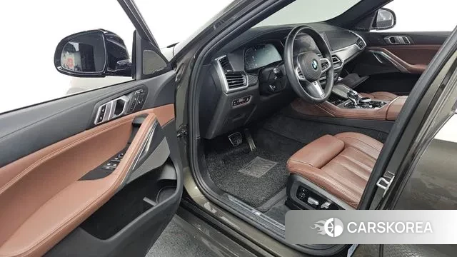 BMW X6 (G06) 2020 Песочный из Кореи, фото 2