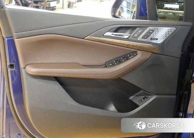 BMW 2 Series Active Tourer (U06) 2025 Синий из Кореи, фото 2