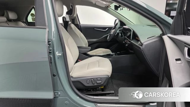 Kia Di Ol Nu Niro 2022 Зеленый из Кореи, фото 2