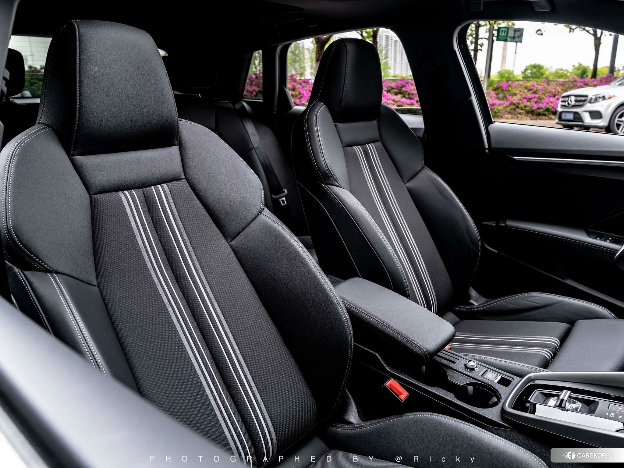 Audi A3 2023 Черный из Китая, фото 2