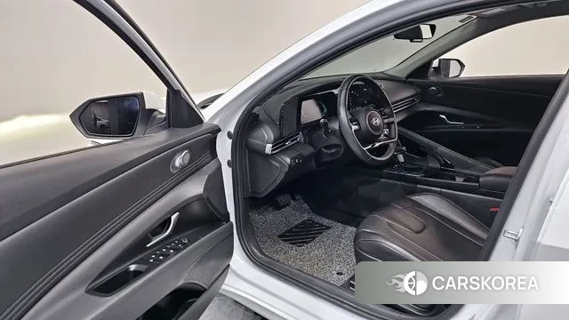 Hyundai The New Avante Hybrid (CN7) 2025 Белый из Кореи, фото 2