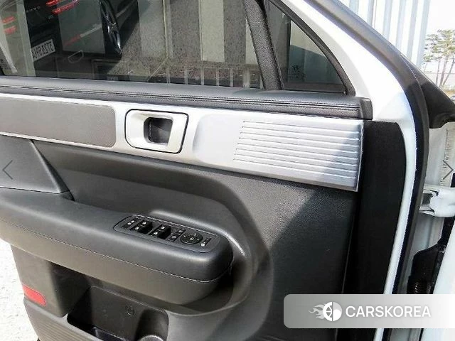 Hyundai Santa Fe (MX5) 2024 Белый из Кореи, фото 2