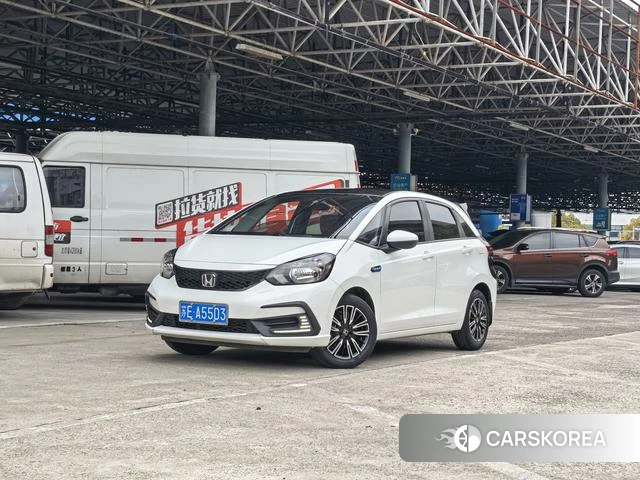 Honda Fit 2021 Белый из Китая, фото 2