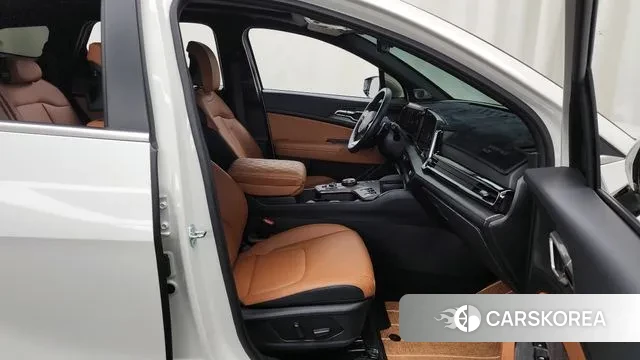 Kia Sportage 5th Generation 2024 Белый из Кореи, фото 2
