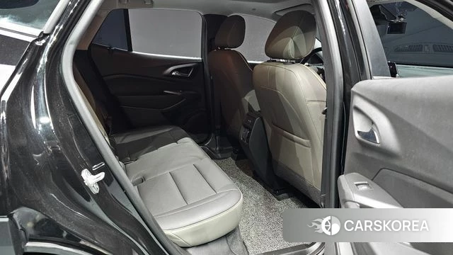 Chevrolet (GM Daewoo) Trax Crossover 2024 Черный из Кореи, фото 2