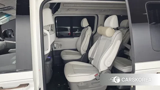 Hyundai Staria 2024 Белый из Кореи, фото 2