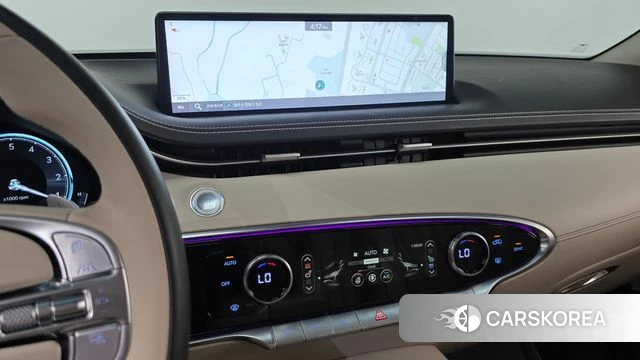 Genesis GV70 2021 Белый из Кореи, фото 2