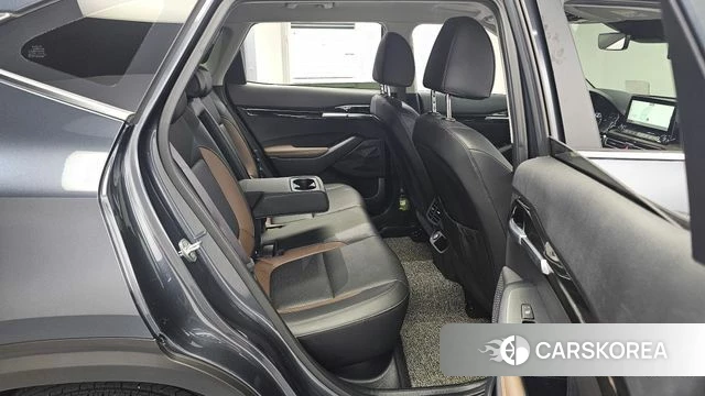 Kia Seltos 2022 Серый из Кореи, фото 2