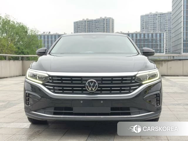 Volkswagen Passat 2021 Черный из Китая, фото 2