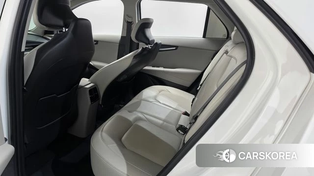 Kia Di All New Niro EV 2022 Белый из Кореи, фото 2