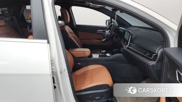 Kia Sportage 5th Generation 2022 Белый из Кореи, фото 2