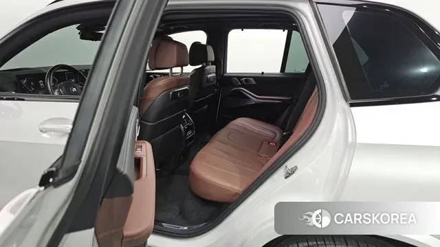 BMW X5 (G05) 2024 Белый из Кореи, фото 2