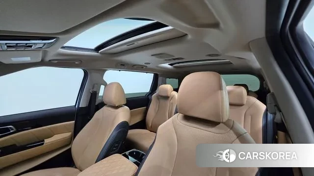 Kia Carnival 4th generation 2022 Белый из Кореи, фото 2