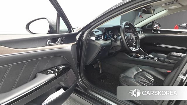 Kia K5 3rd generation 2021 Серый из Кореи, фото 2