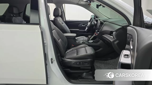 Chevrolet (GM Daewoo) Traverse 2021 Белый из Кореи, фото 2