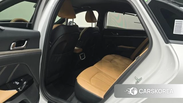 Kia K5 3rd generation 2023 Белый из Кореи, фото 2