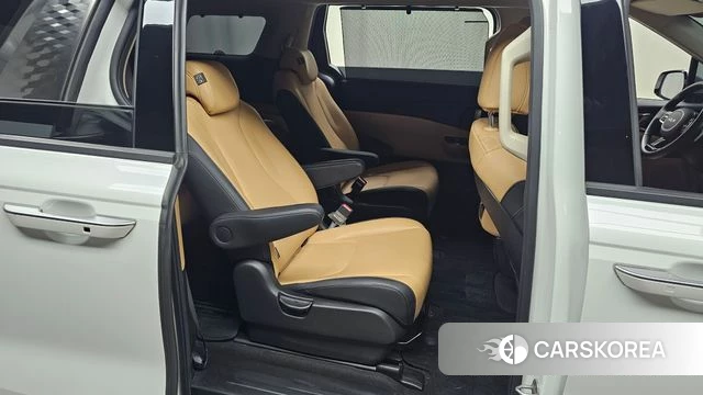 Kia Carnival 4th generation 2022 Белый из Кореи, фото 2
