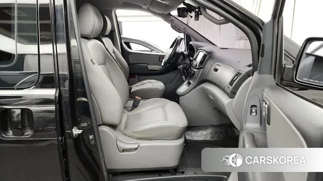 Hyundai The New Grand Starex 2018 Черный из Кореи, фото 2