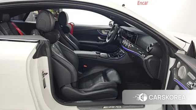 Mercedes-Benz E-Class W213 2022 Белый из Кореи, фото 2