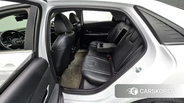 Hyundai Avante (CN7) 2022 Белый из Кореи, фото 2