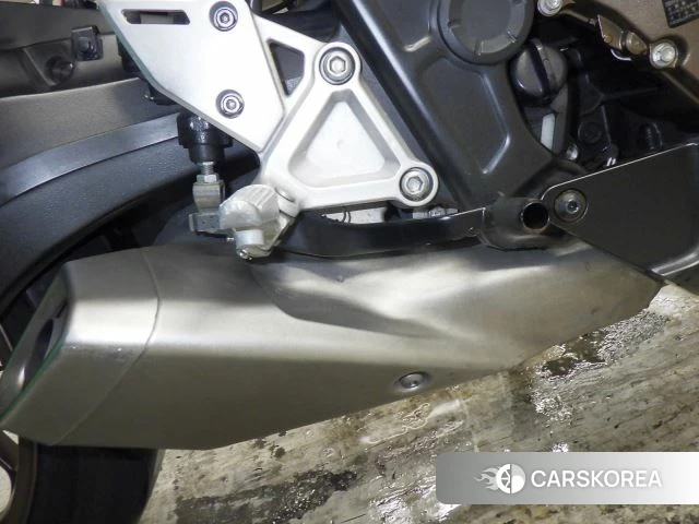 Проданный Honda CB650R id 3950060 из Японии, фото 4