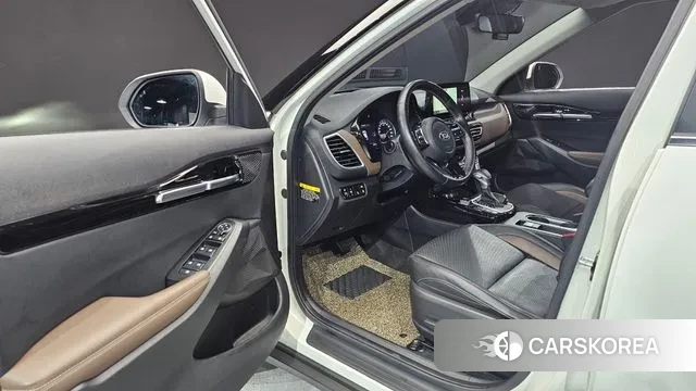 Kia Seltos 2019 Белый из Кореи, фото 2