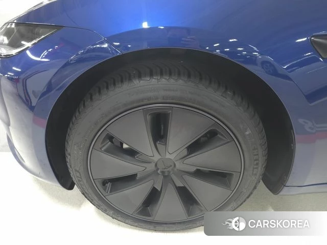 Tesla Model 3 2025 Синий из Кореи, фото 2