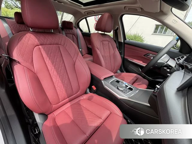 BMW i3 2026 Белый из Китая, фото 2