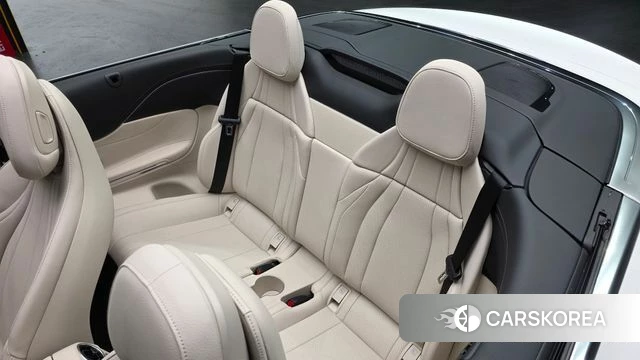 Mercedes-Benz CLE-Class C236 2025 Белый из Кореи, фото 2