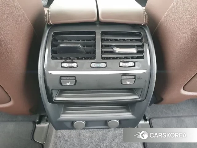 BMW 5 Series (G30) 2019 Синий из Кореи, фото 2