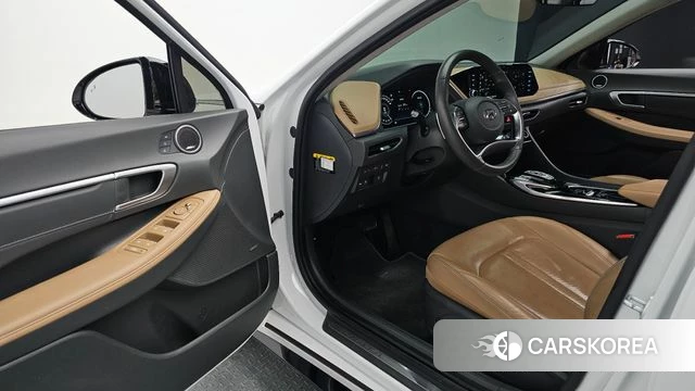 Hyundai Sonata (DN8) 2019 Белый из Кореи, фото 2