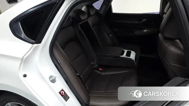 Hyundai Grandeur IG 2018 Белый из Кореи, фото 2
