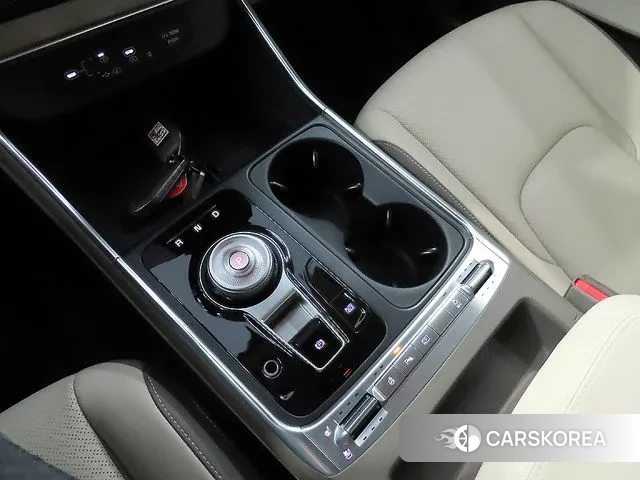 Kia The New Carnival 4th Generation 2025 Белый из Кореи, фото 2