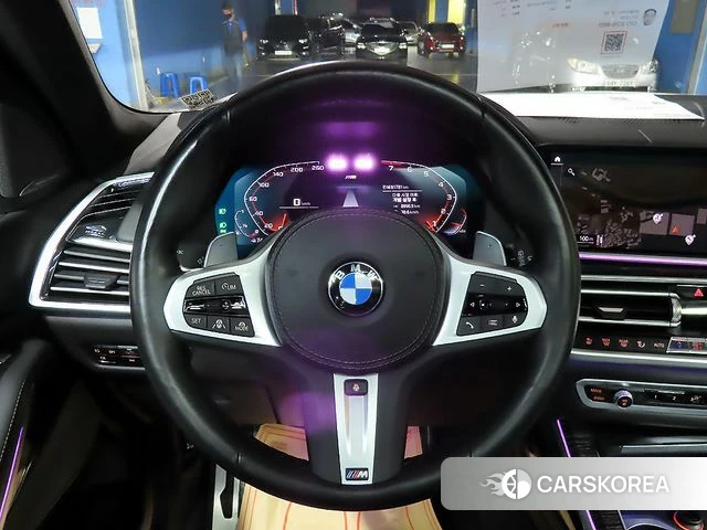 BMW X7 (G07) 2022 Белый из Кореи, фото 2