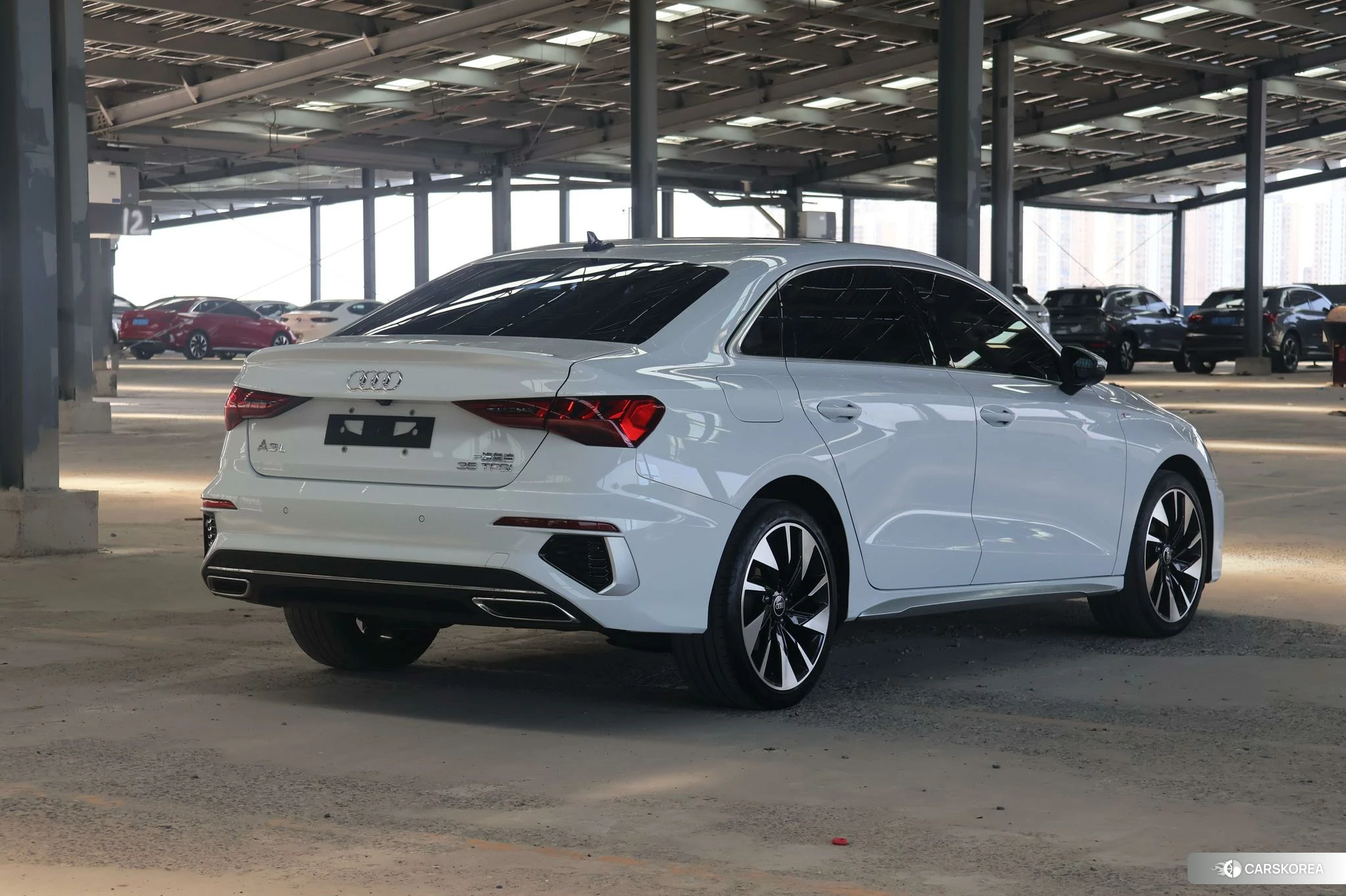Audi A3 2022 Белый из Китая, фото 2