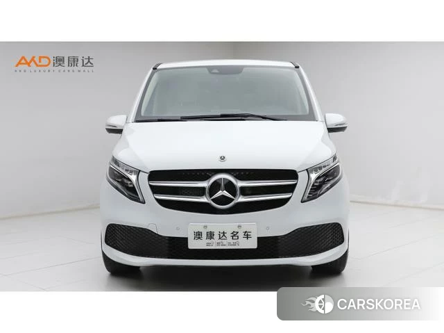 Mercedes-Benz V-class 2022 Белый из Китая, фото 2